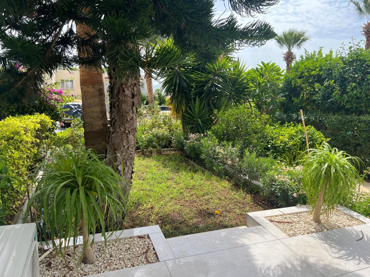 Modern Seaview Townhouse In Coral Bay (Adults Only) Apartamento Peyia Exterior foto