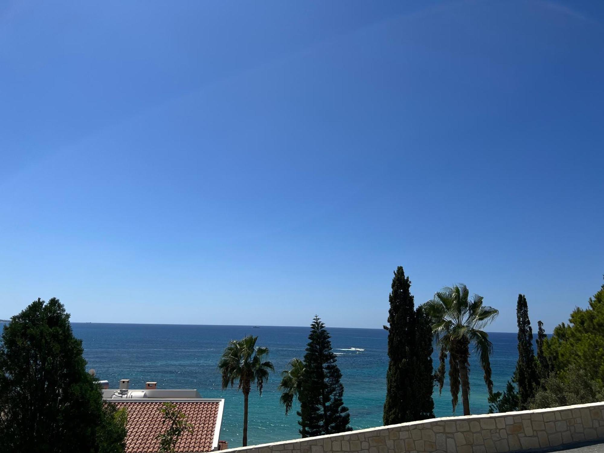 Modern Seaview Townhouse In Coral Bay (Adults Only) Apartamento Peyia Exterior foto