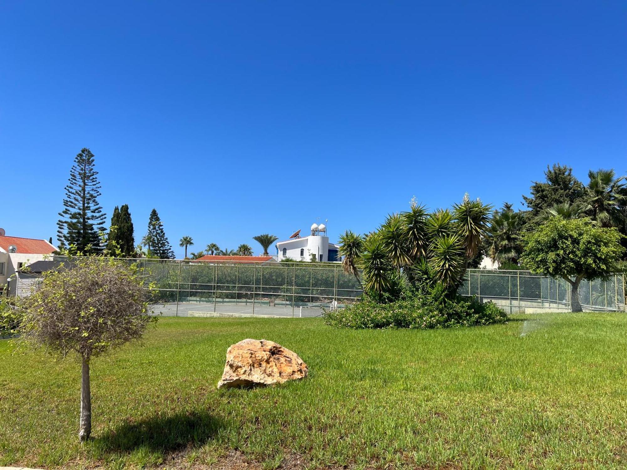 Modern Seaview Townhouse In Coral Bay (Adults Only) Apartamento Peyia Exterior foto